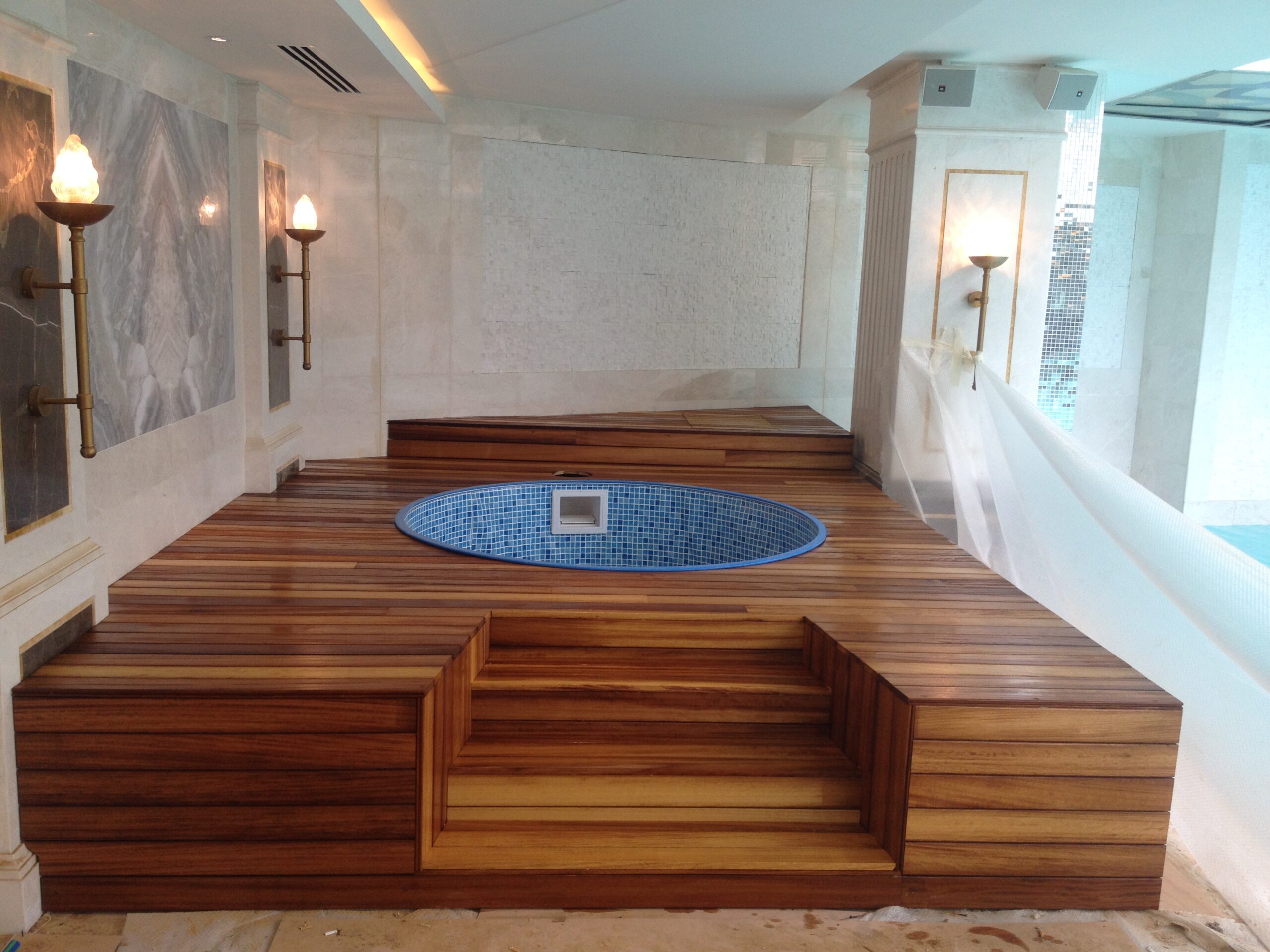 Ahşap Deck Jakuzi Kaplama